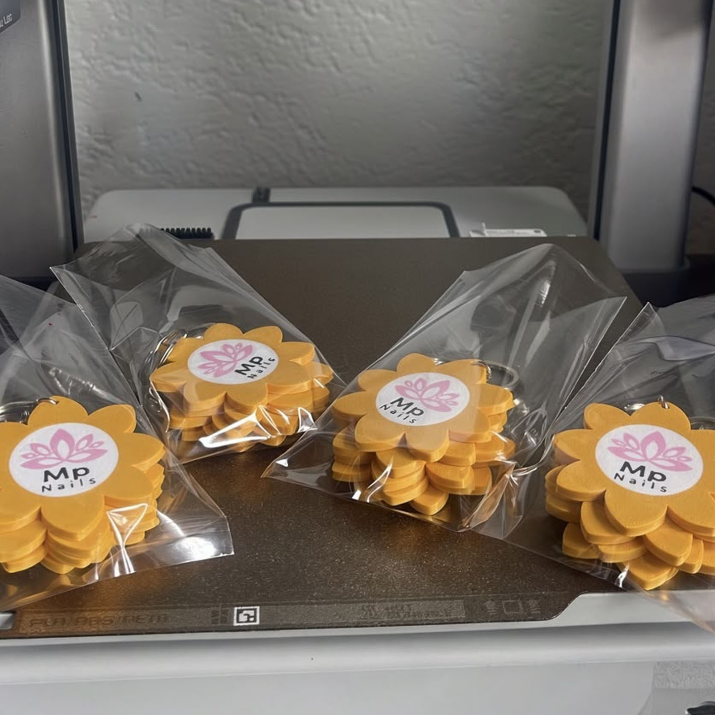 Llaveros personalizados con logo para venta por mayor